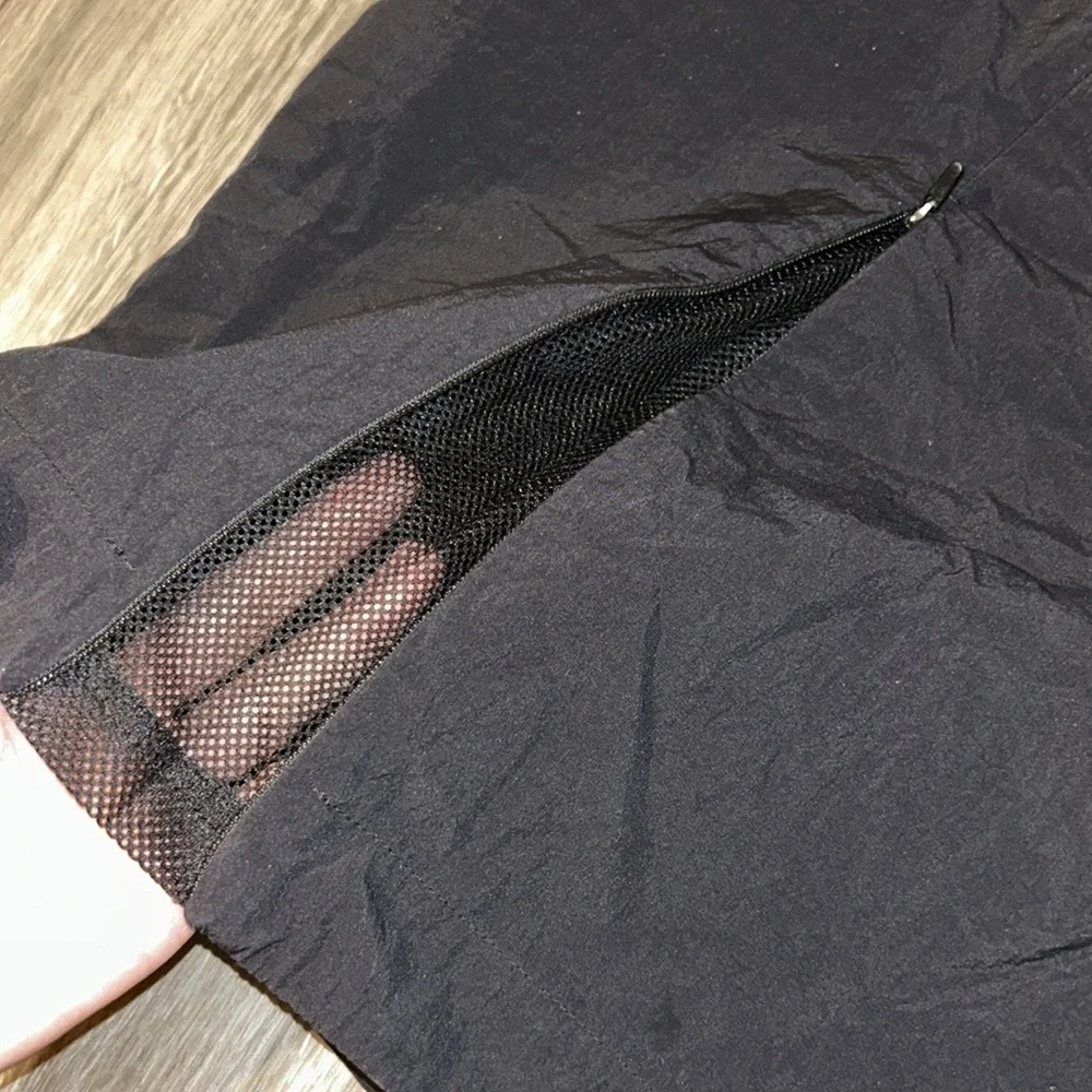 Y-3 Light Shell Running Shorts - Picture 7 of 10
